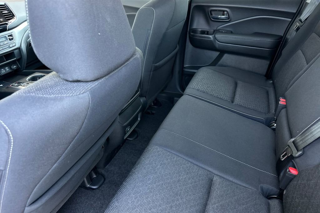 Certified 2024 Honda Ridgeline Sport image 13