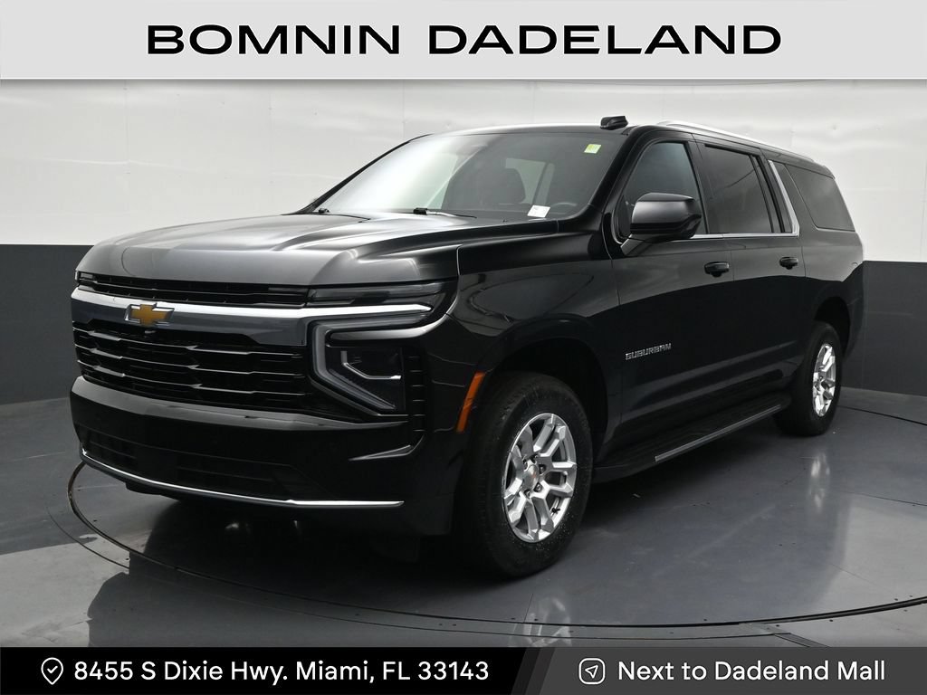 Used 2025 Chevrolet Suburban LS RWD image 1