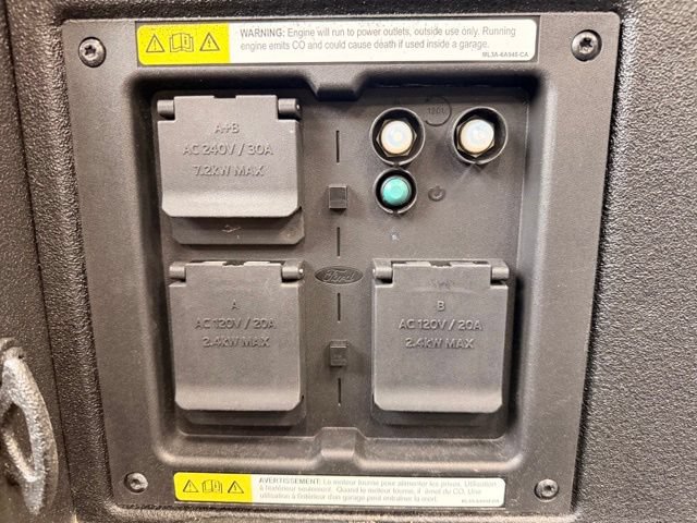 Used 2023 Ford F150 Lariat w/ Equipment Group 502A High AWD/4WD image 11