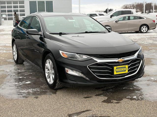 Used 2024 Chevrolet Malibu LT image 3