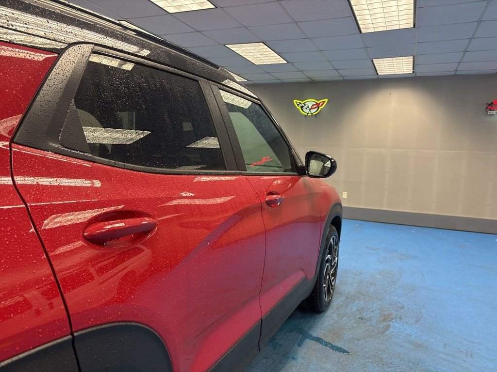 New 2026 Chevrolet TrailBlazer RS w/ Convenience Package FWD image 6