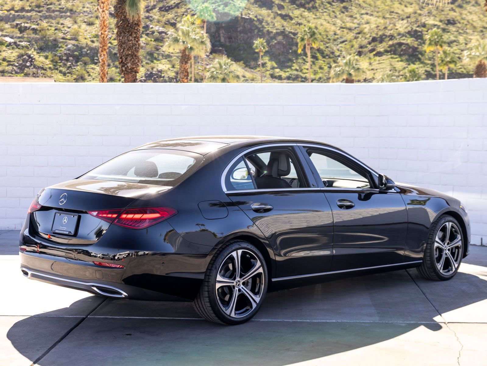 Used 2025 Mercedes-Benz C 300 Sedan image 7