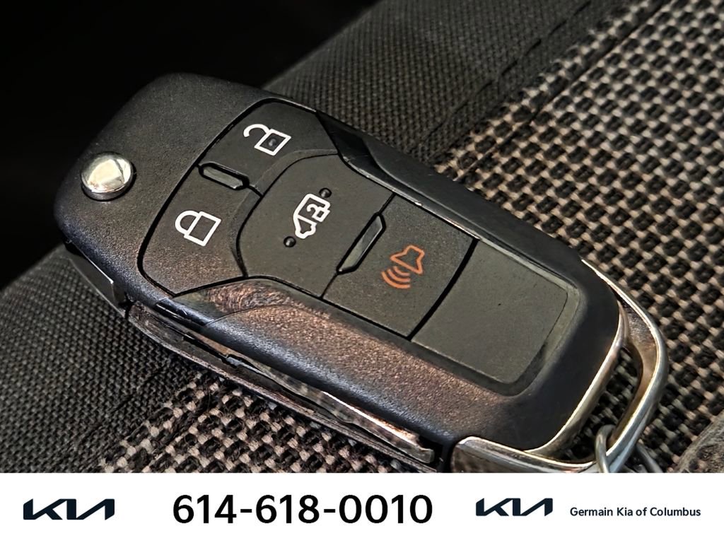 Used 2021 Ford Transit Connect XL image 34