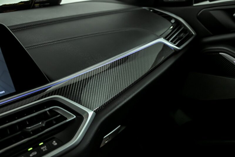 Used 2022 BMW X5 M50i w/ Executive Package AWD/4WD image 28