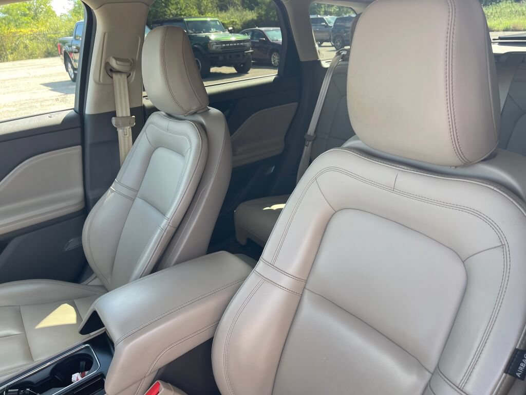 Used 2021 Lincoln Corsair AWD image 6