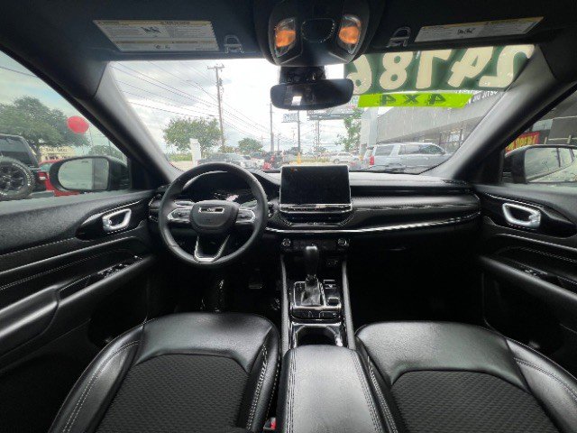 Used 2023 Jeep Compass Altitude AWD/4WD image 27