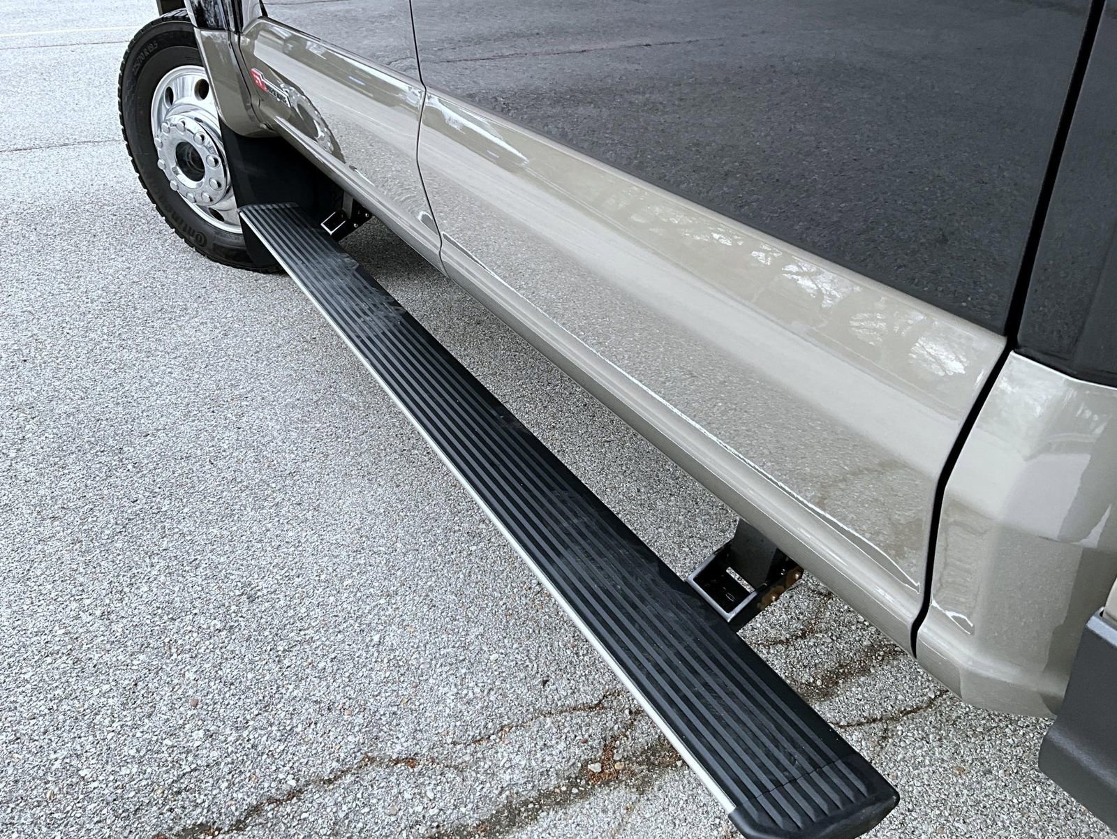 Used 2026 Ford F450 King Ranch w/ FX4 Off-Road Package image 23