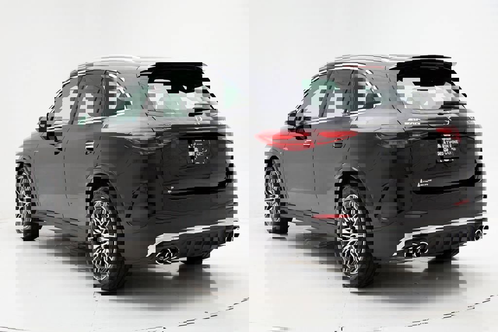 Used 2025 Mercedes-Benz GLC 43 AMG 4MATIC image 8