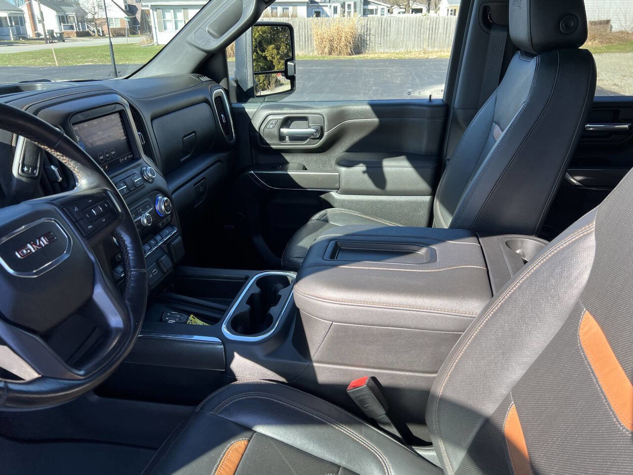 Used 2021 GMC Sierra 2500 AT4 w/ AT4 Preferred Package image 15