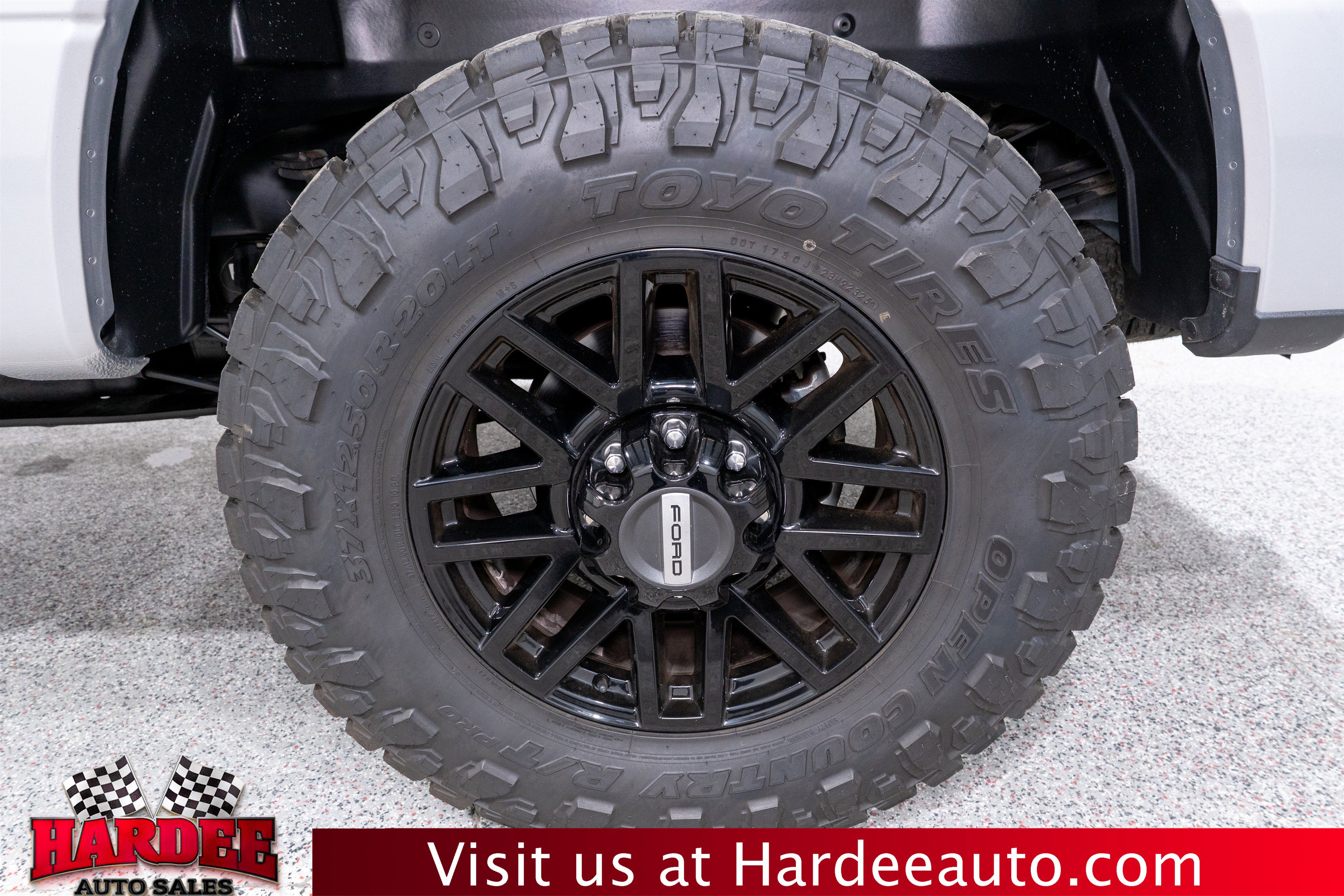 Used 2020 Ford F350 Lariat image 10