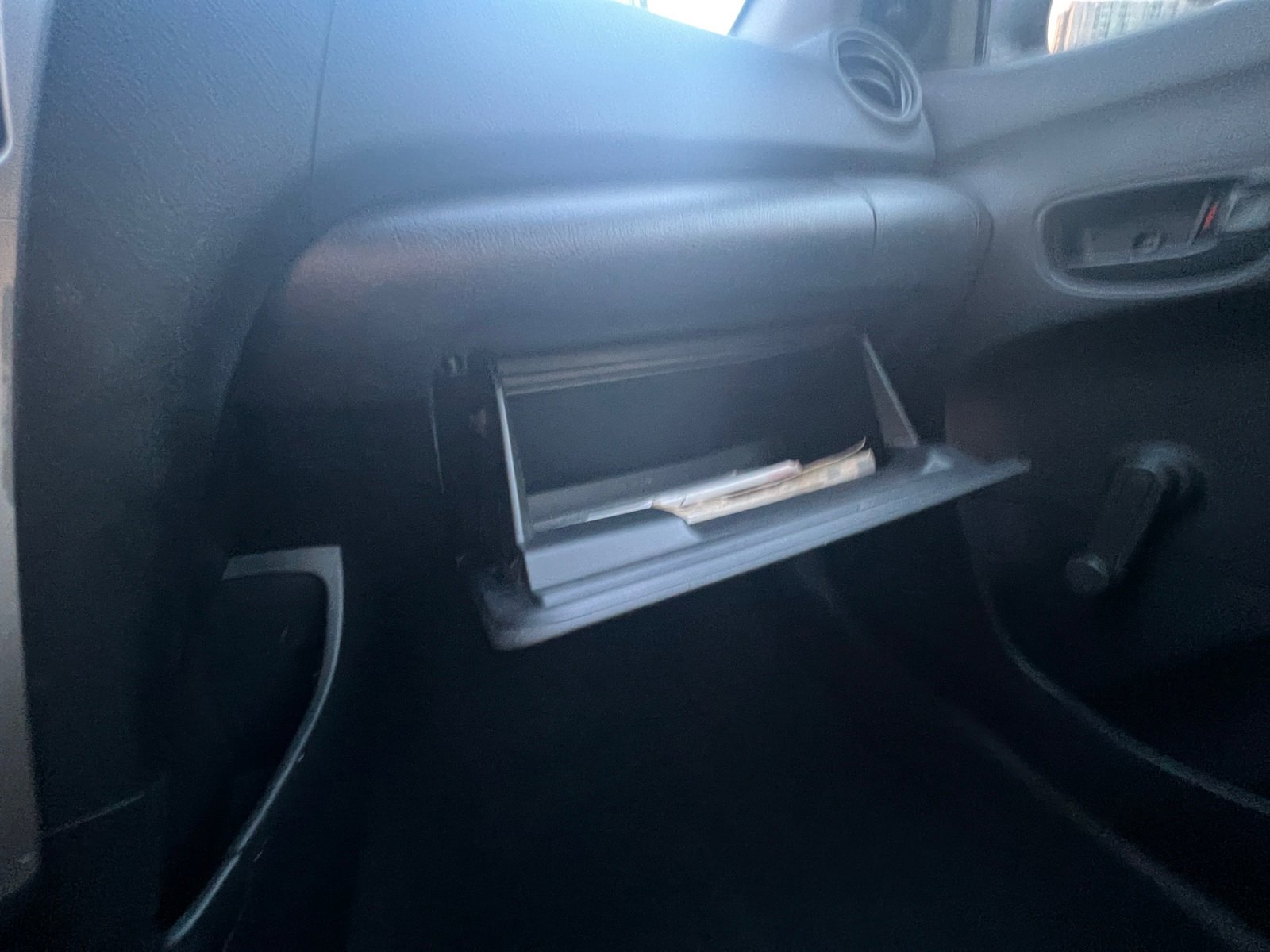 Used 2008 Toyota Yaris Sedan image 21