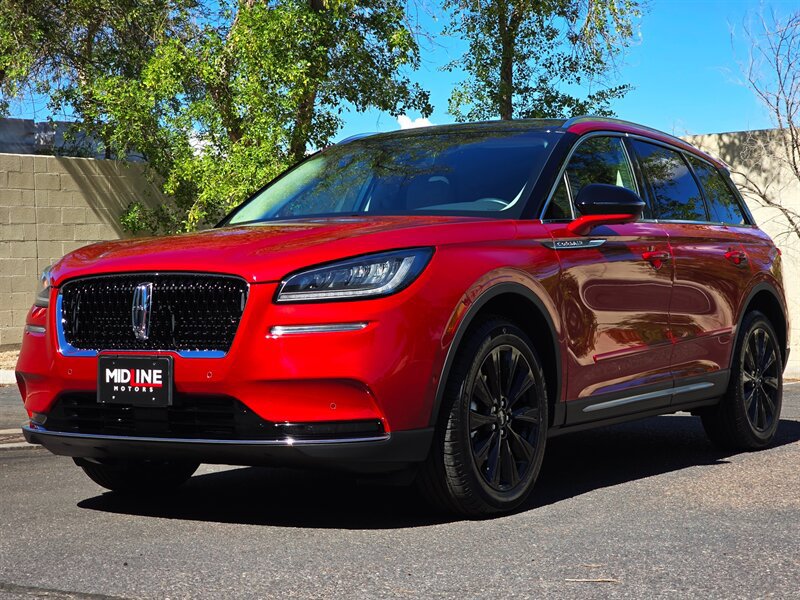 Used 2020 Lincoln Corsair Reserve w/ Equipment Group 201A FWD image 3