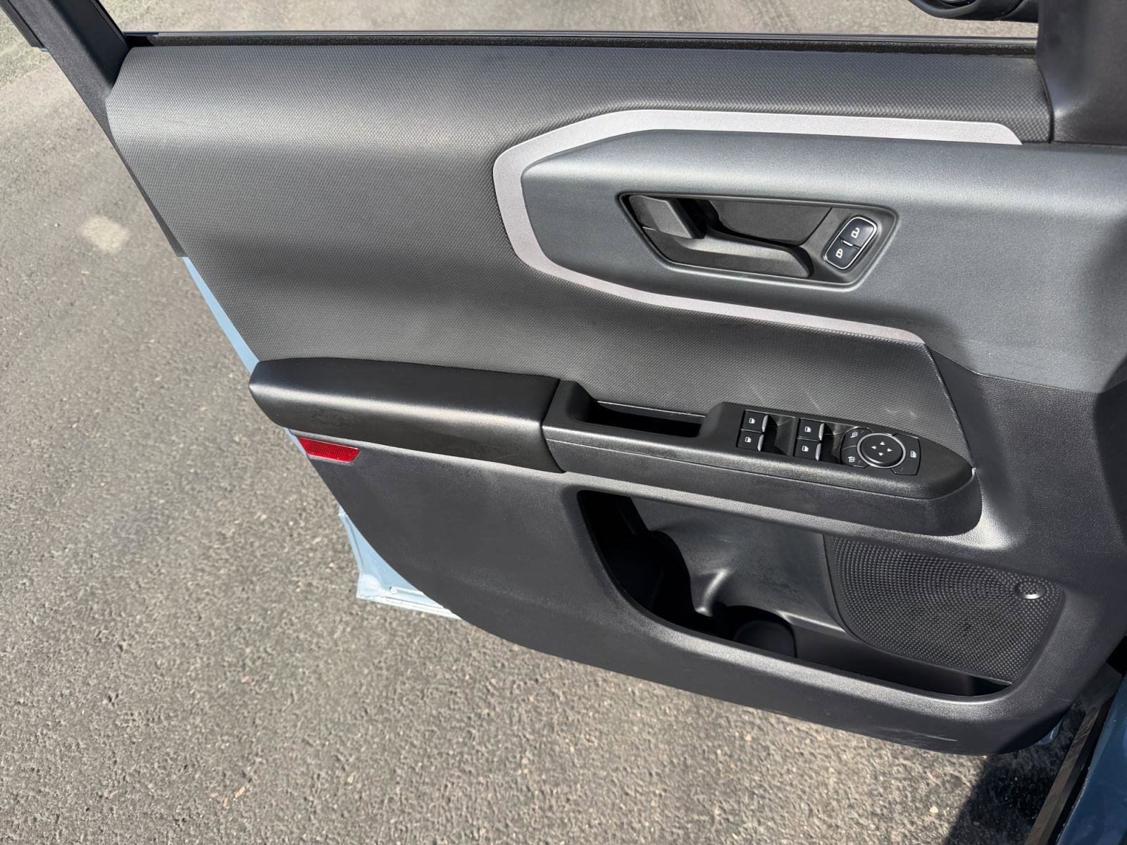 Used 2024 Ford Bronco Sport Big Bend w/ Convenience Package image 21