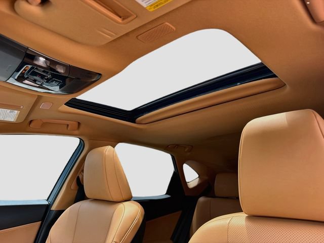 Used 2025 Lexus NX 250 FWD w/ Accessory Package (2T) image 26