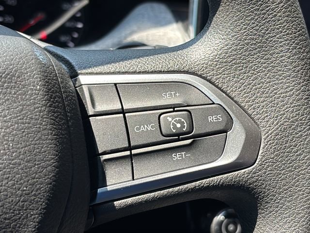 Used 2024 Jeep Compass Sport image 27