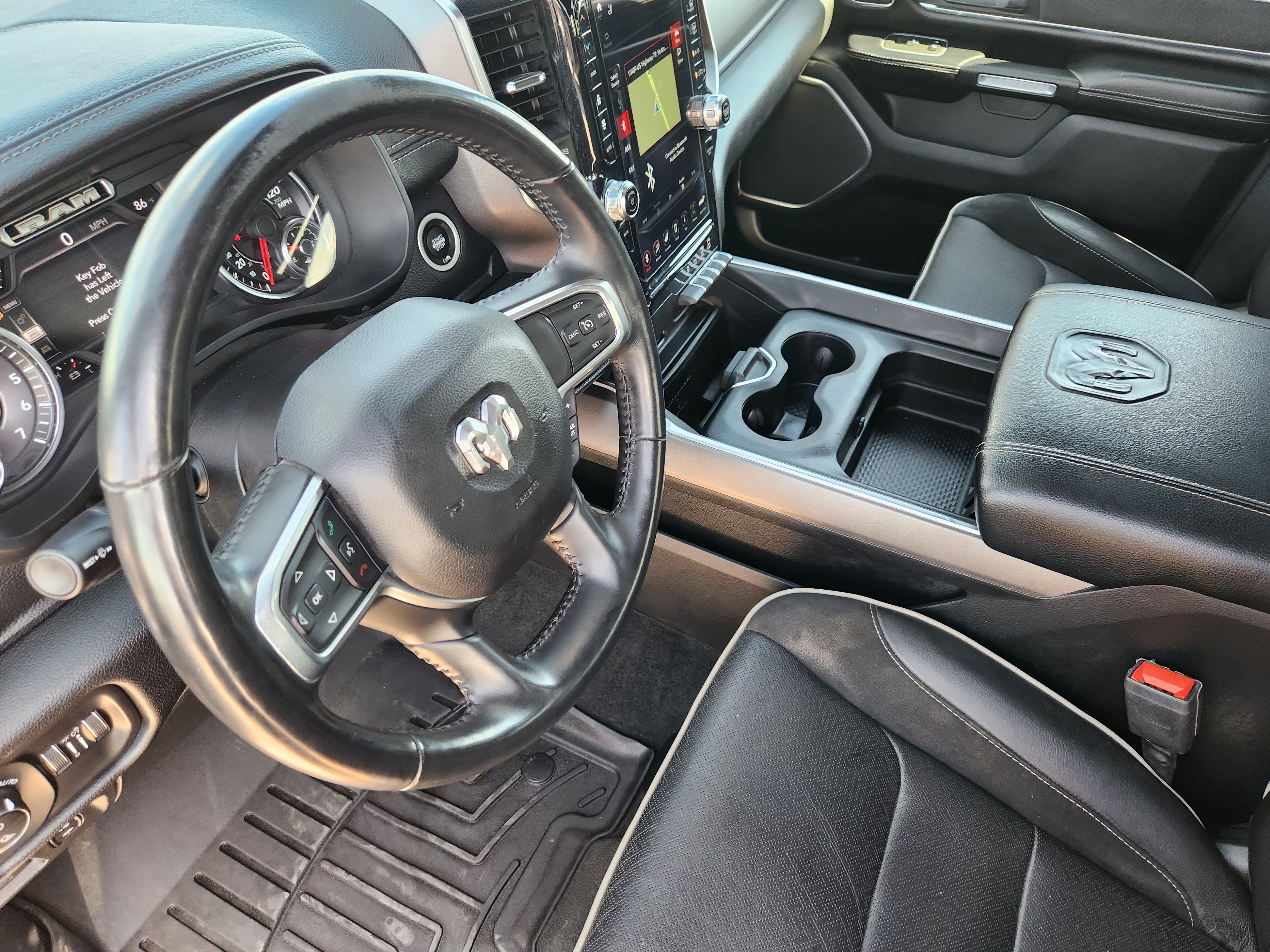 Used 2021 RAM 1500 Laramie AWD/4WD image 14