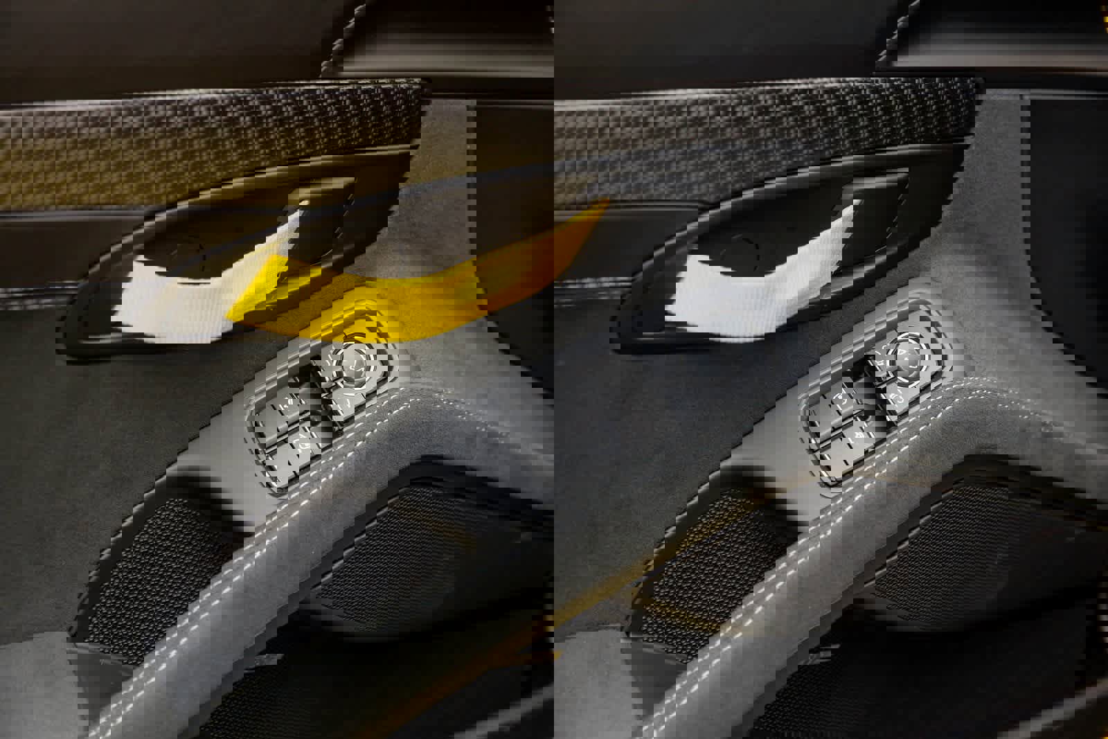 Used 2024 Porsche 718 Cayman GT4 RS image 21