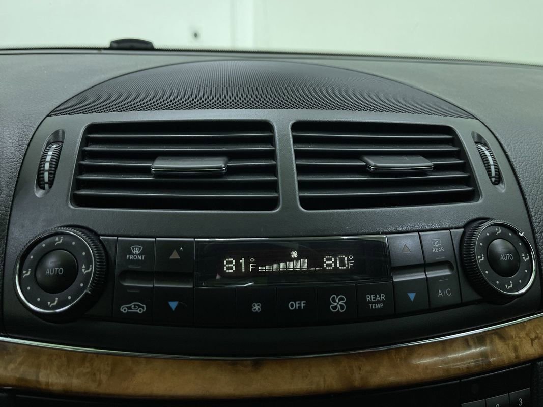 Used 2006 Mercedes-Benz E 500 4MATIC Sedan image 23