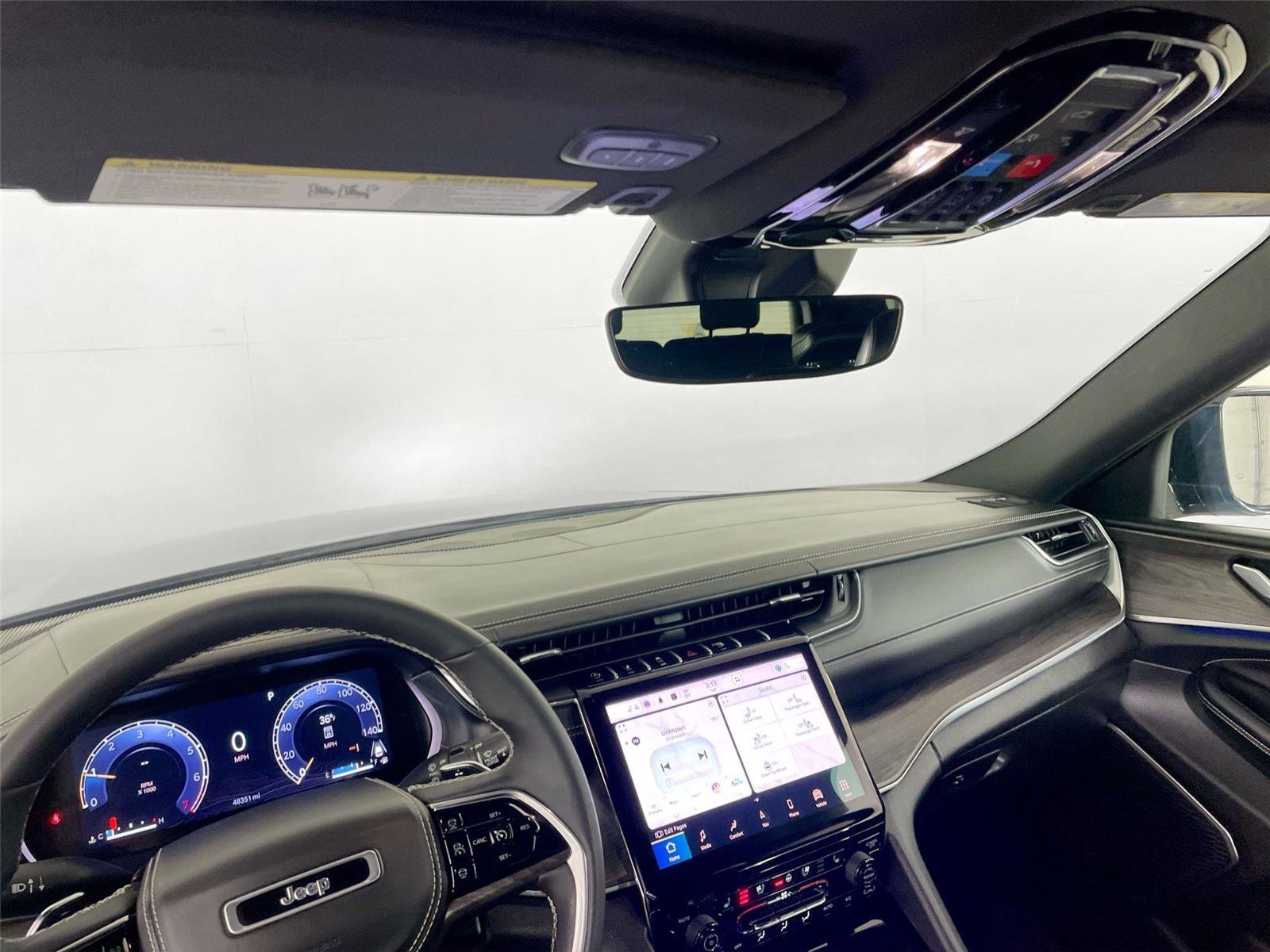 Used 2023 Jeep Grand Cherokee L Overland AWD/4WD image 32