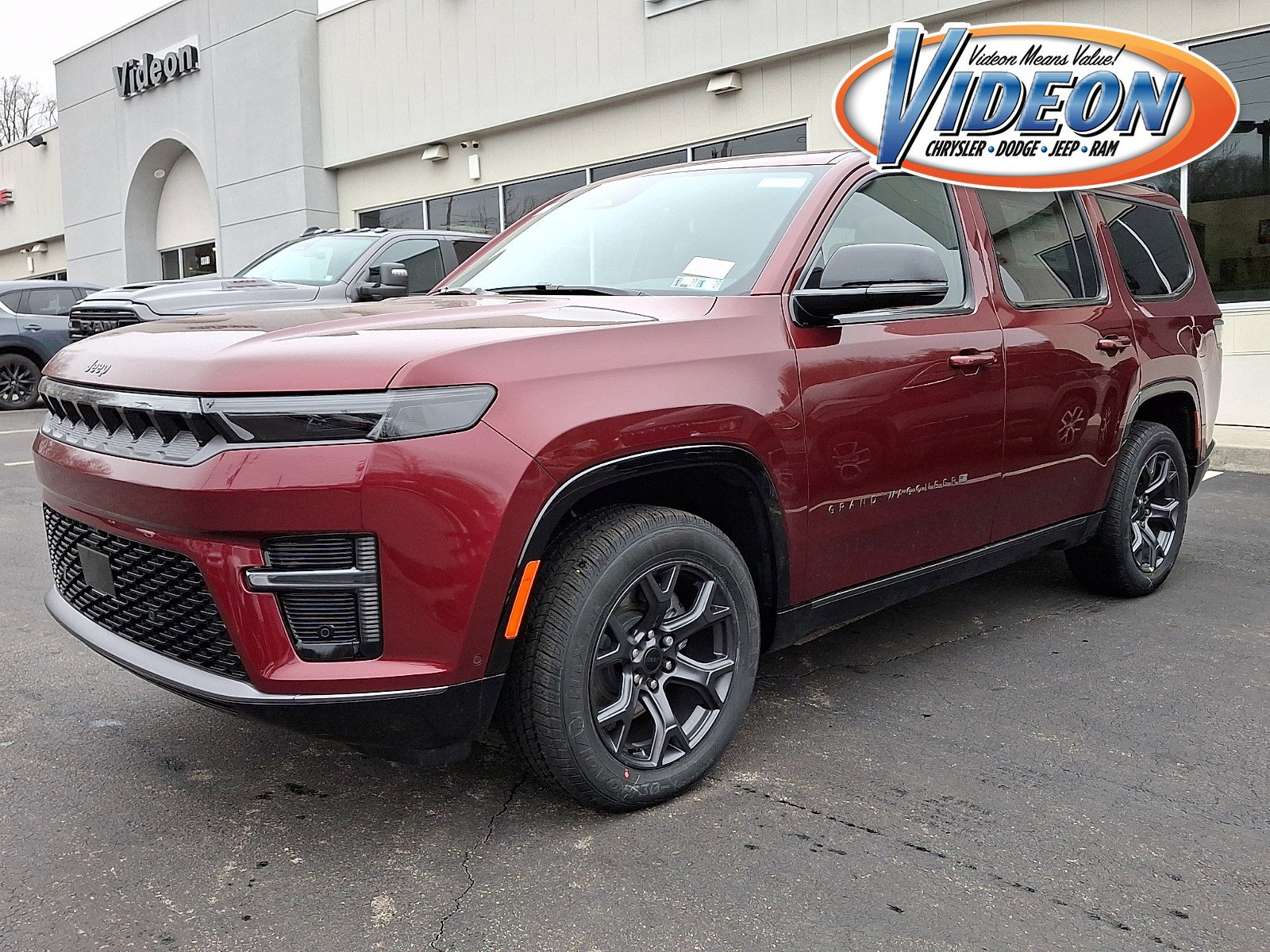 New 2026 Jeep Grand Wagoneer Limited w/ Premium Group II image 1