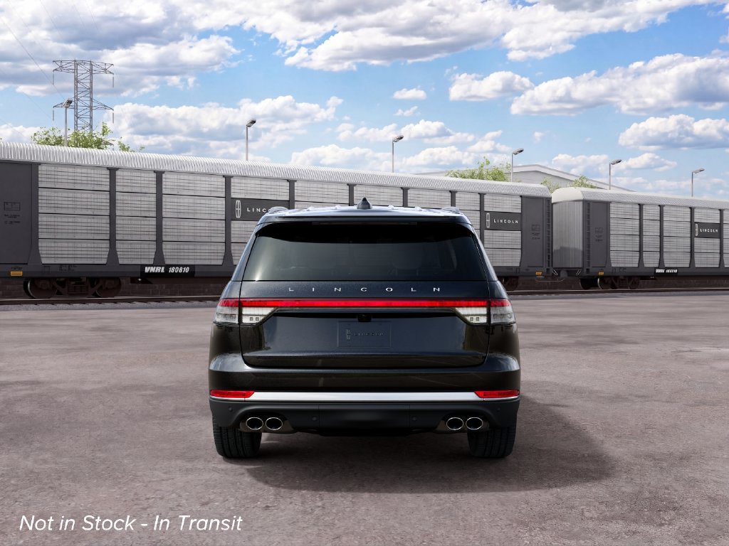 New 2027 Lincoln Aviator 2WD image 8