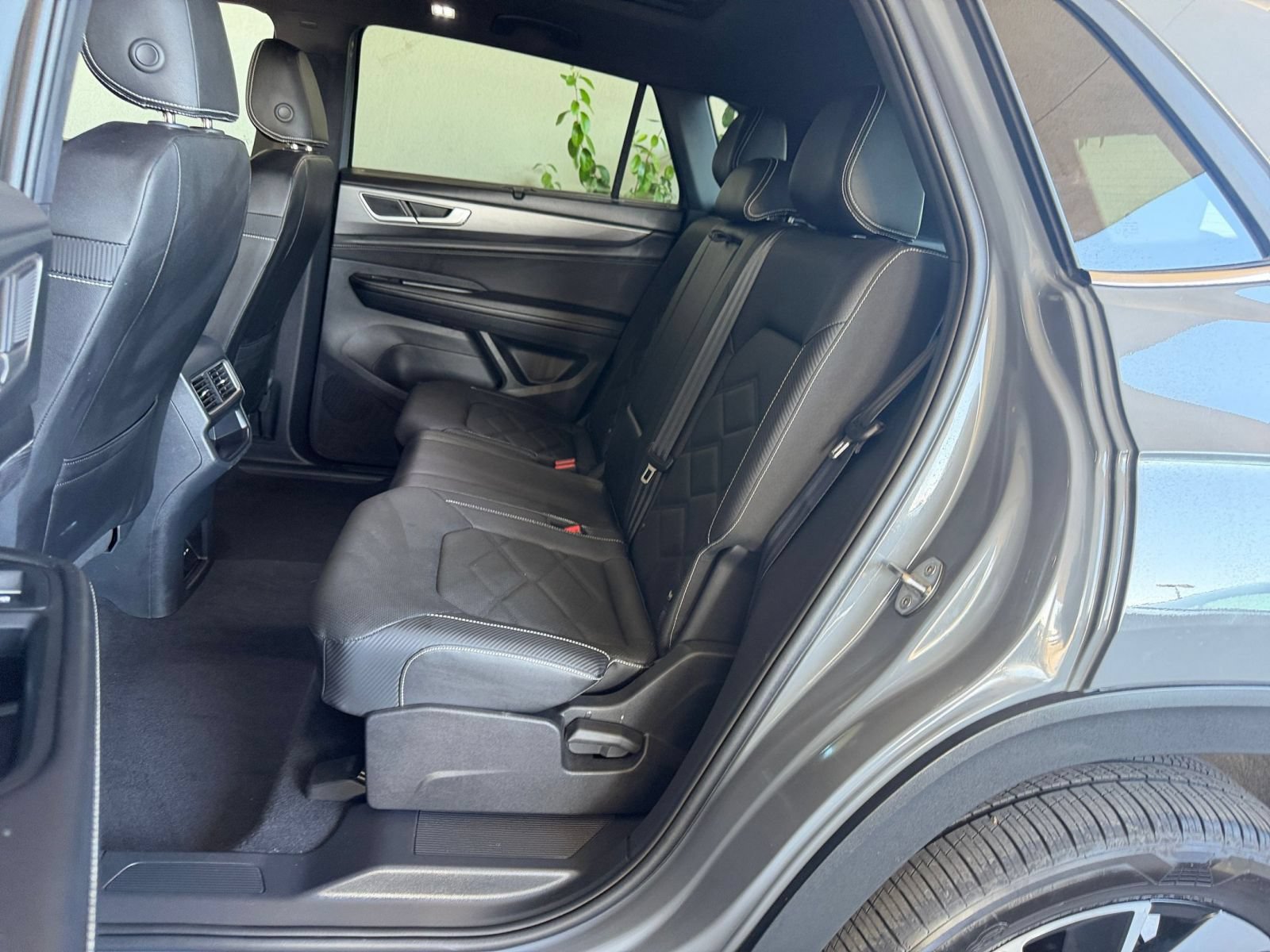 Used 2026 Volkswagen Atlas Cross Sport SE AWD/4WD image 40