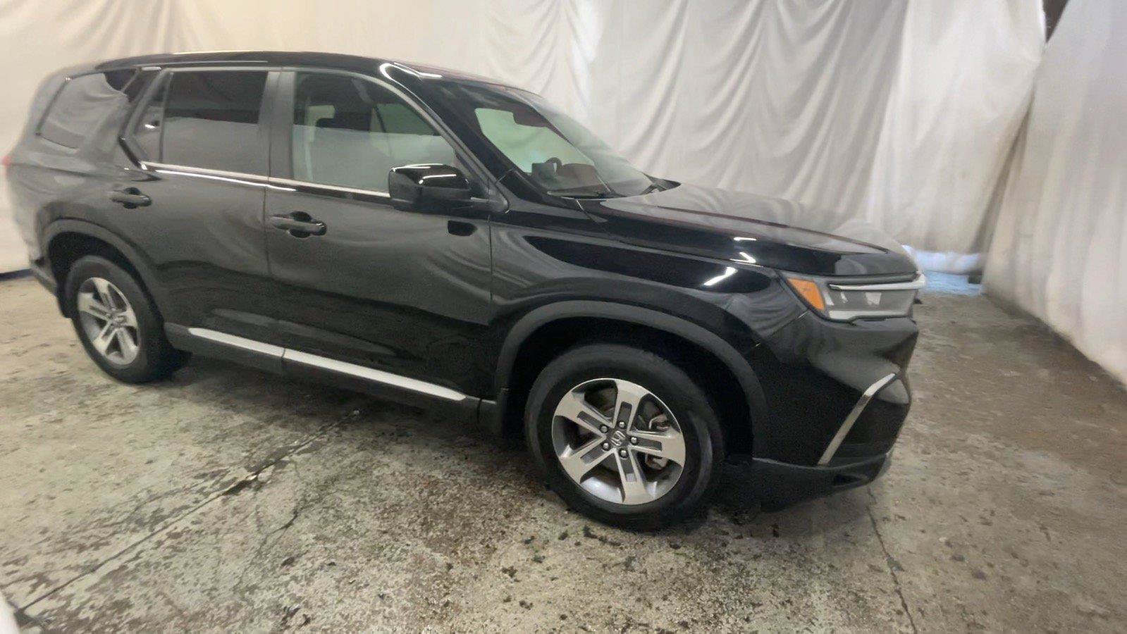 Certified 2025 Honda Pilot EX-L image 3