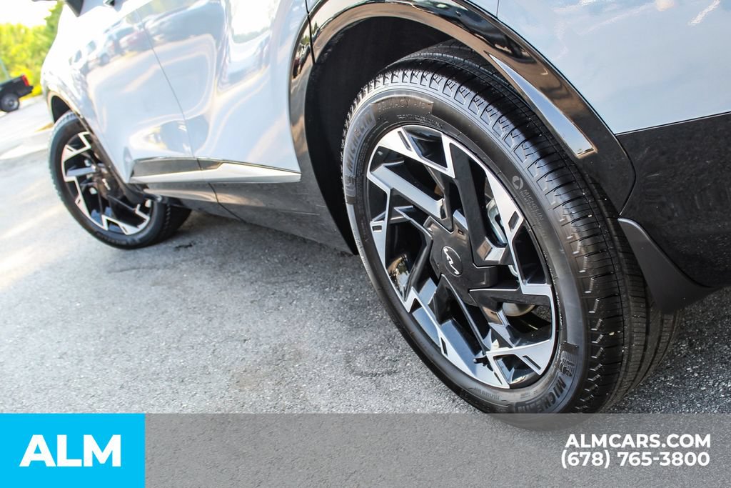 Used 2025 Kia Sportage SX AWD/4WD image 14