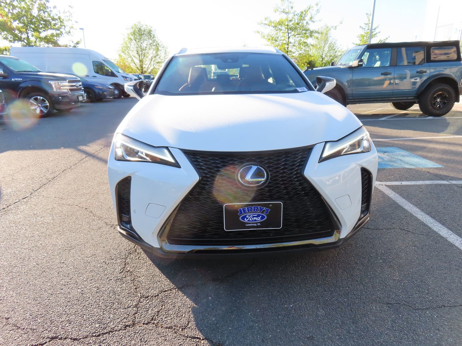 Used 2021 Lexus UX 250h F Sport w/ F Sport Premium Package AWD/4WD image 2