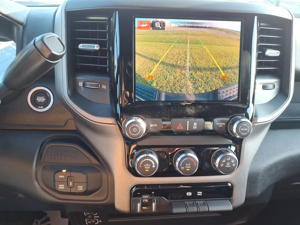 New 2026 RAM 2500 Tradesman AWD/4WD image 17