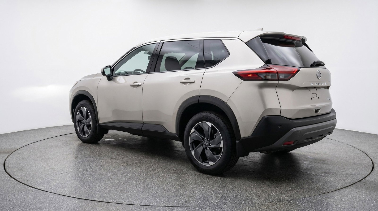 Used 2025 Nissan Rogue SV AWD/4WD image 5