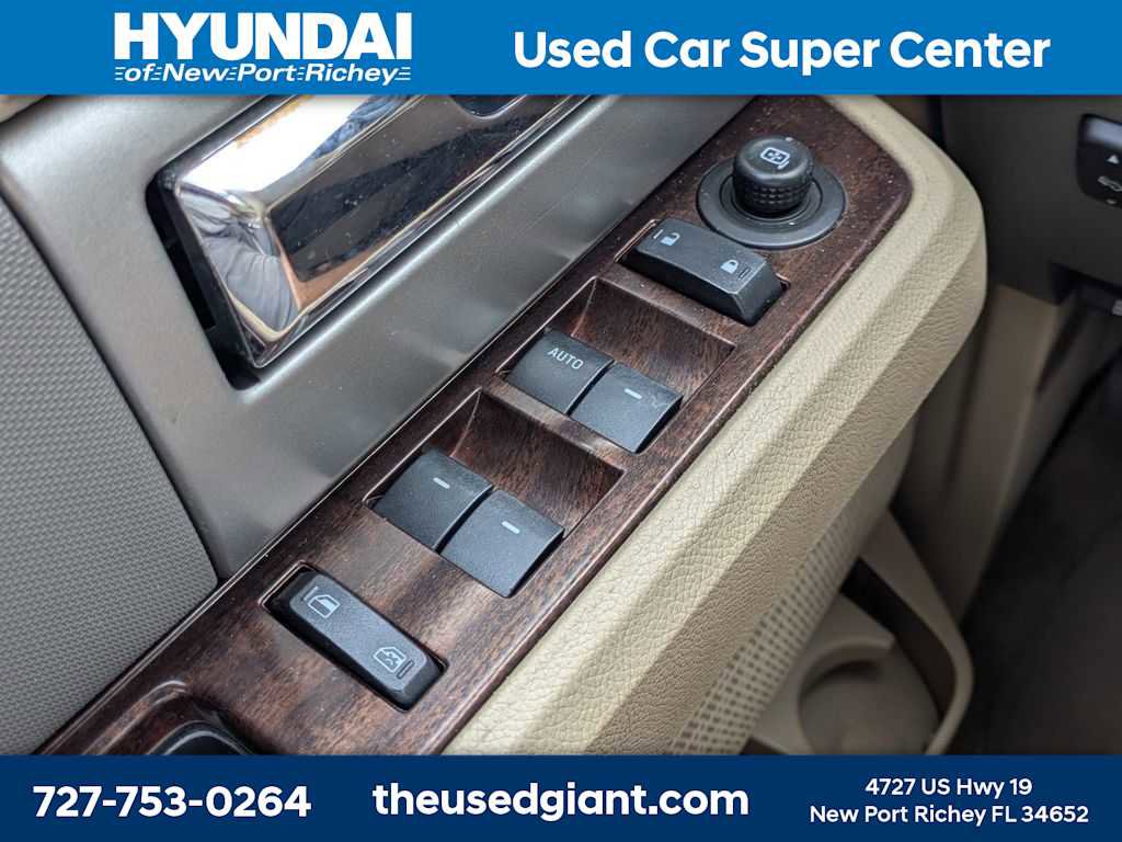 Used 2012 Ford Expedition XLT RWD image 36