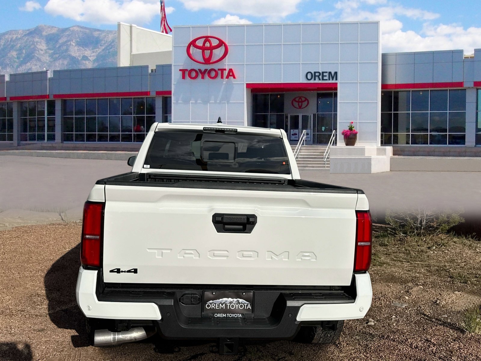 New 2026 Toyota Tacoma TRD Off-Road w/ TRD Off Road Upgrade Package AWD/4WD image 4