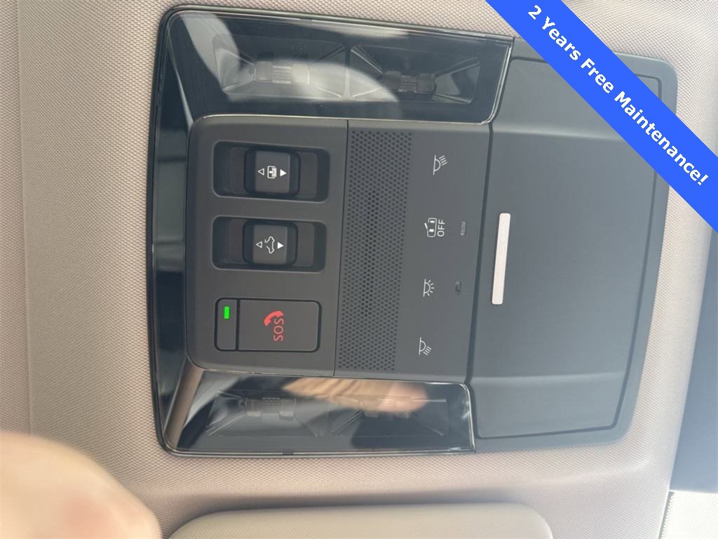 New 2025 Mitsubishi Outlander SE image 30