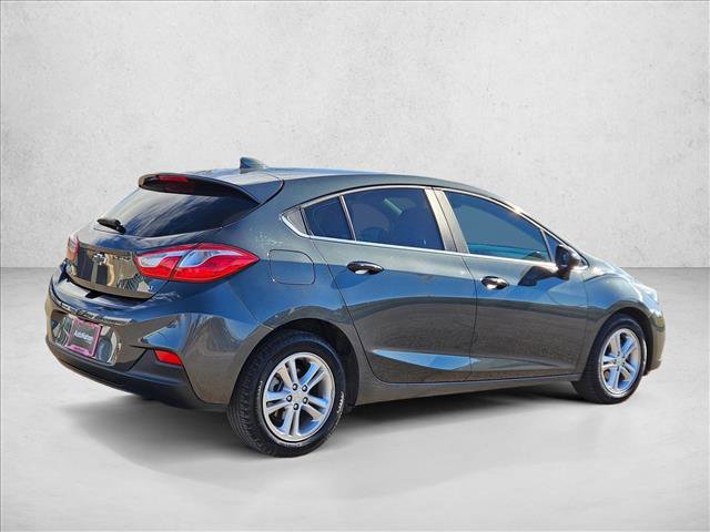 Used 2018 Chevrolet Cruze LT w/ Convenience Package image 5