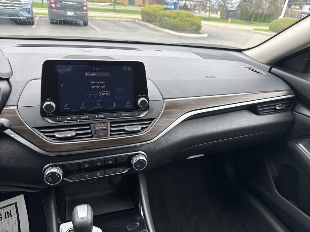 Used 2024 Nissan Altima 2.5 SV image 34