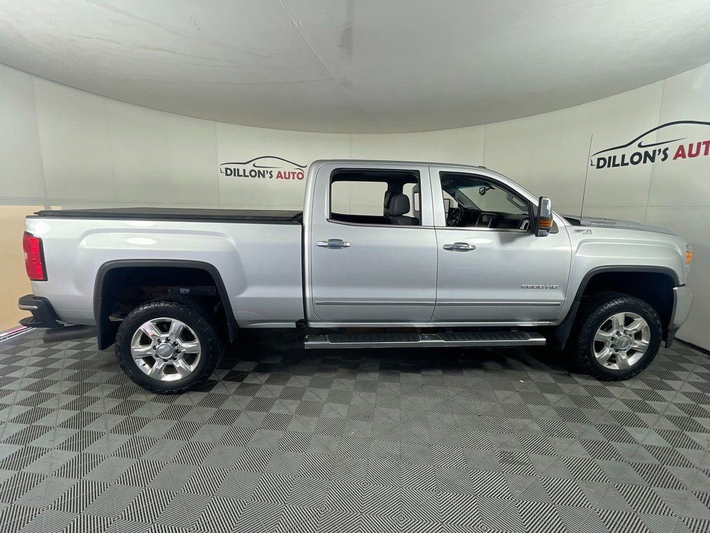 Used 2018 GMC Sierra 2500 SLT w/ Duramax Plus Package image 9