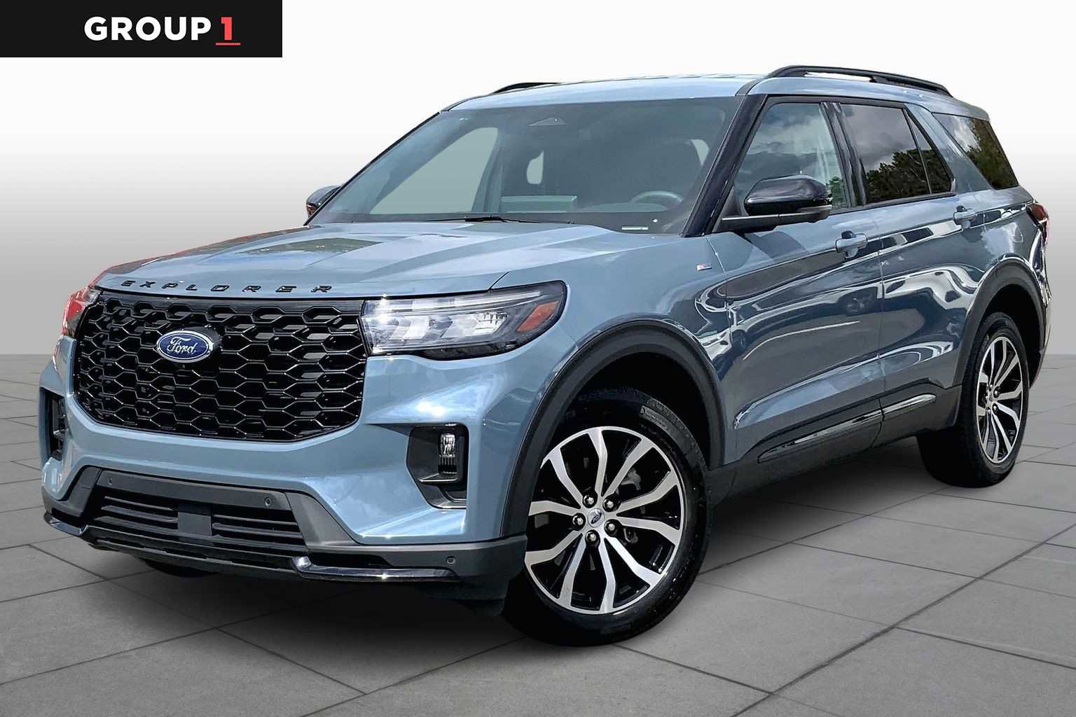 Used 2025 Ford Explorer ST-Line
