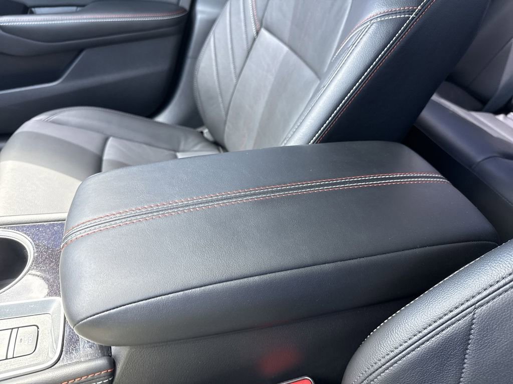 Used 2024 Nissan Altima 2.0 SR FWD image 25