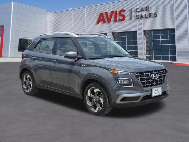 Used 2025 Hyundai Venue SEL FWD image 3