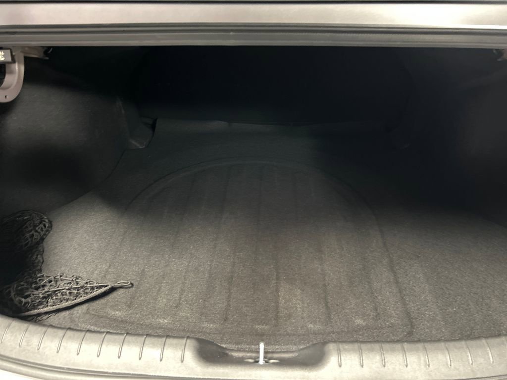 Used 2025 Hyundai Elantra Sport image 22