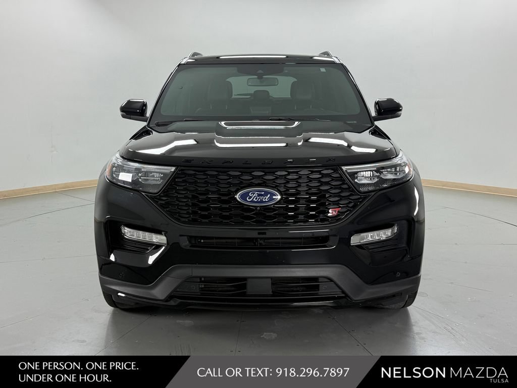 Used 2023 Ford Explorer ST w/ Equipment Group 401A AWD/4WD image 2
