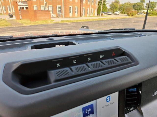 New 2024 Ford Bronco Black Diamond image 20