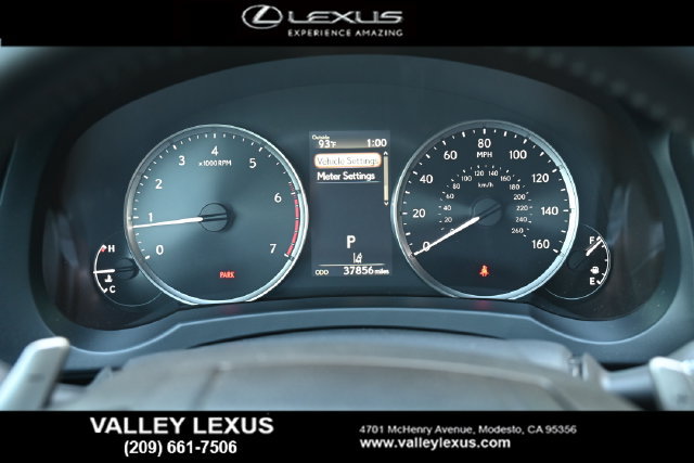 Used 2024 Lexus IS 300 w/ Premium Package RWD image 10