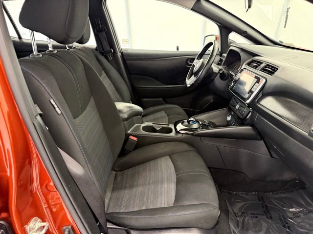 Used 2022 Nissan Leaf SV image 20