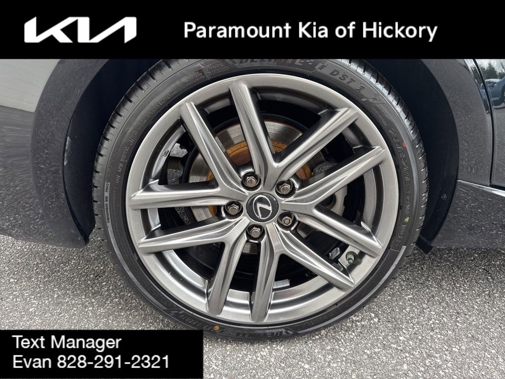 Used 2020 Lexus IS 300 F Sport w/ F Sport Package AWD/4WD image 9