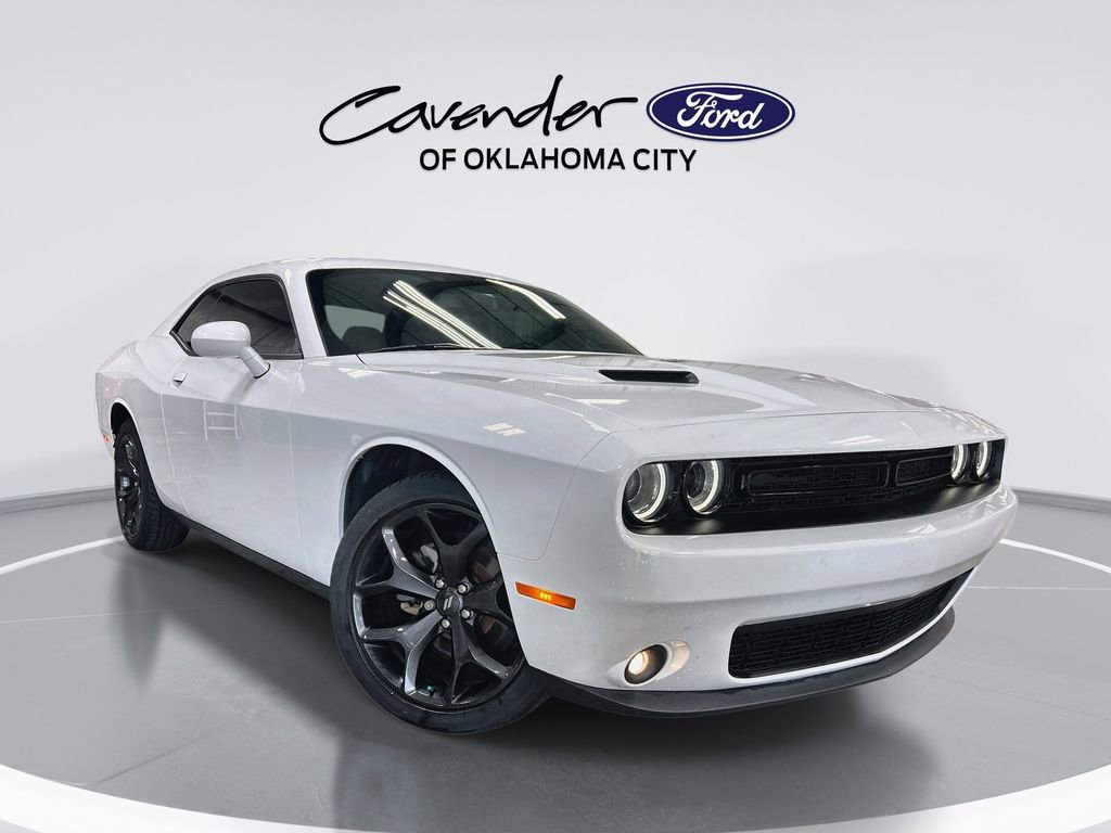 Used 2020 Dodge Challenger SXT w/ Blacktop Package image 1