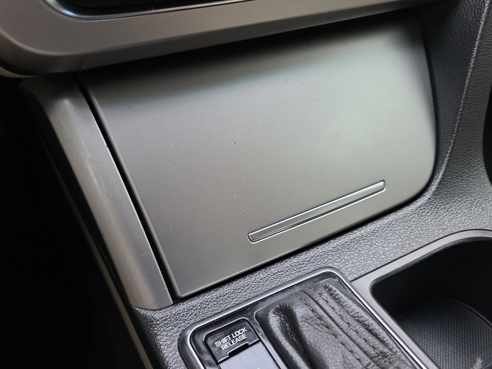 Used 2015 Hyundai Sonata Limited w/ Option Group 06 image 15