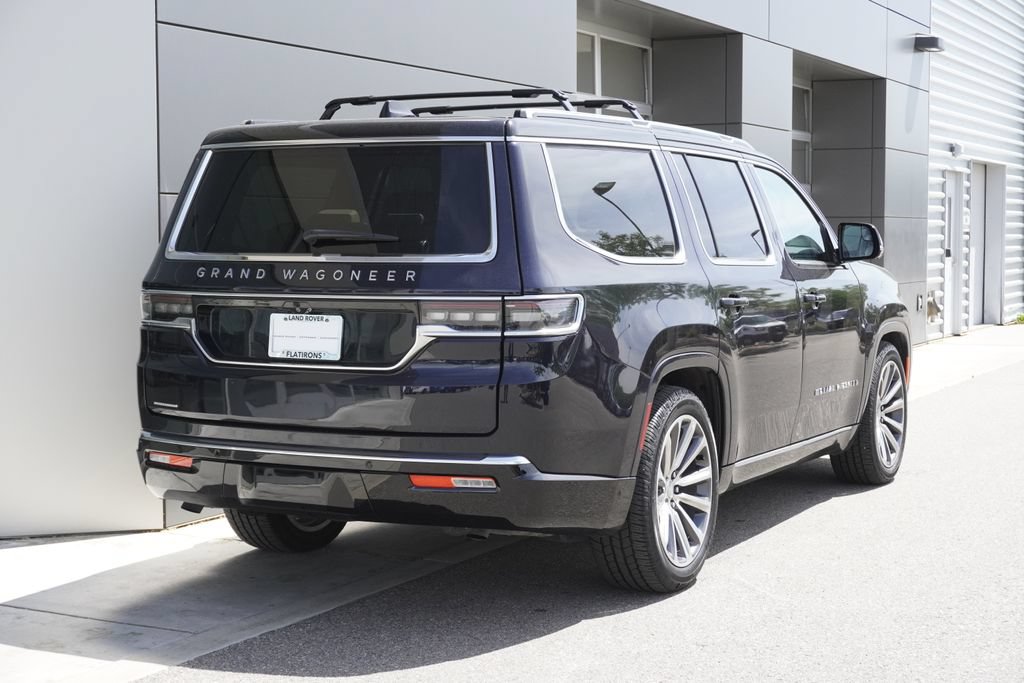 Used 2023 Jeep Grand Wagoneer 4WD image 2