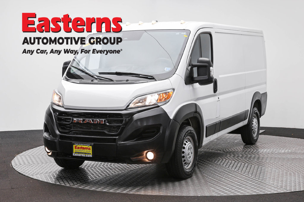 Used 2025 RAM ProMaster 2500 w/ Convenience Group